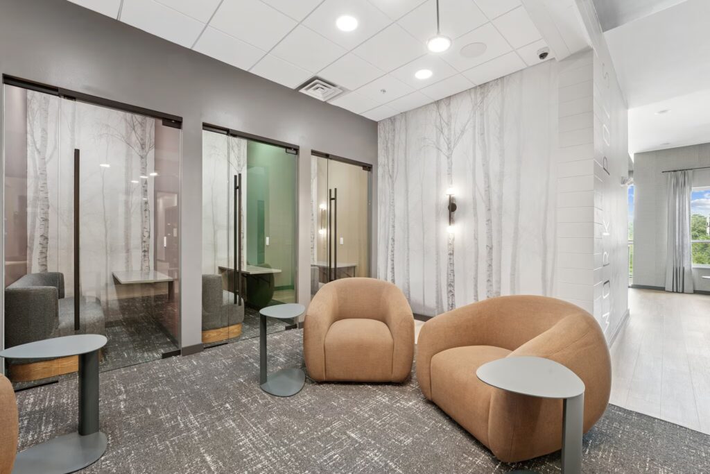 610-west-brooklyn-park-mn-workstation